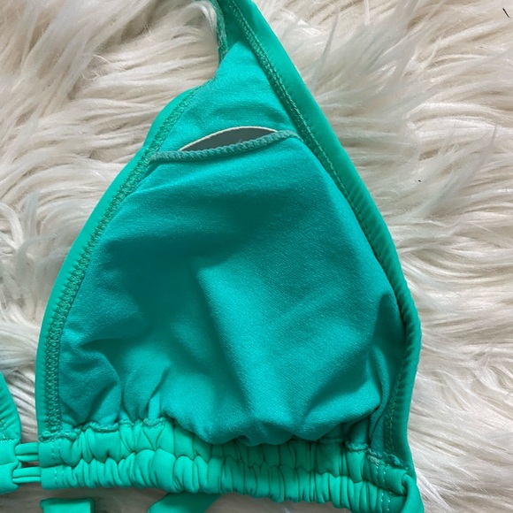 *HP!* bright green triangle bikini top - Picture 5 of 7